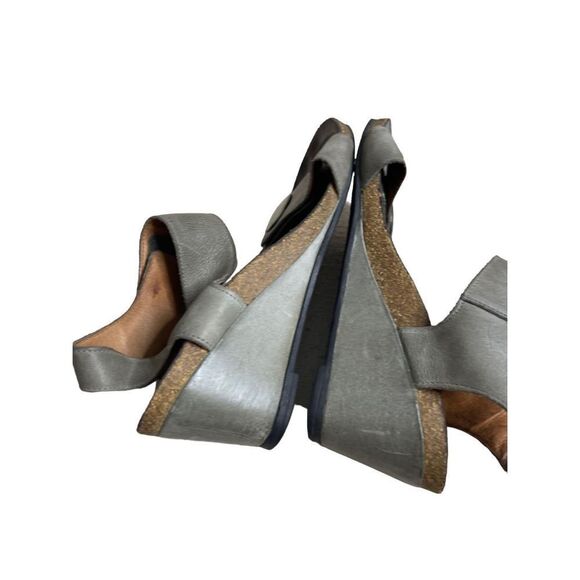 Taos Women's Gray Carousel Wedge Sandals Size 39 - Picture 8 of 12